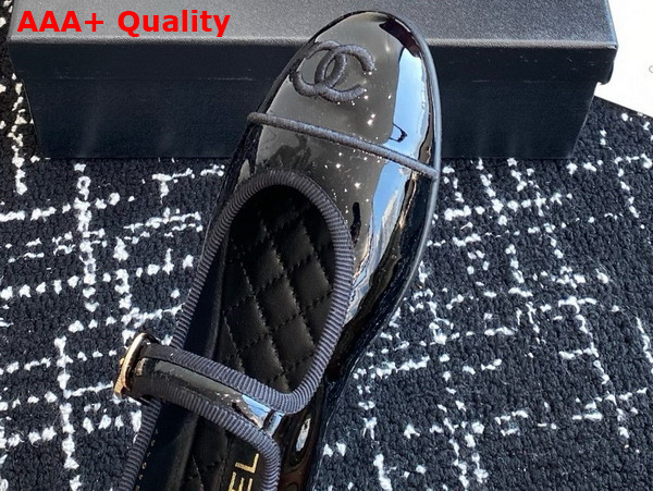 Chanel Mary Janes in Black Patent Calfskin G46467 Replica