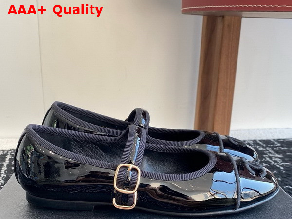 Chanel Mary Janes in Black Patent Calfskin G46467 Replica