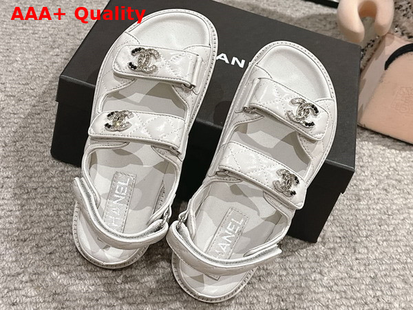 Chanel Mules in White Shiny Lambskin G45507 Replica