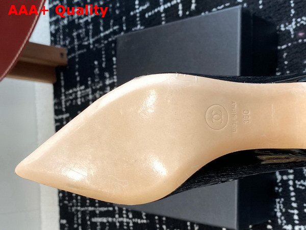 Chanel Patent Leather Pump in Black Replica