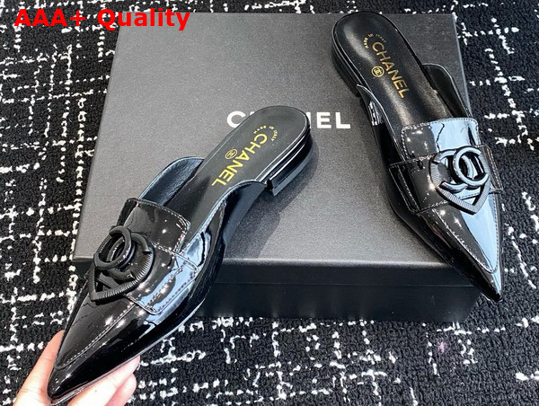 Chanel Patent Leather Slipper in Black Replica