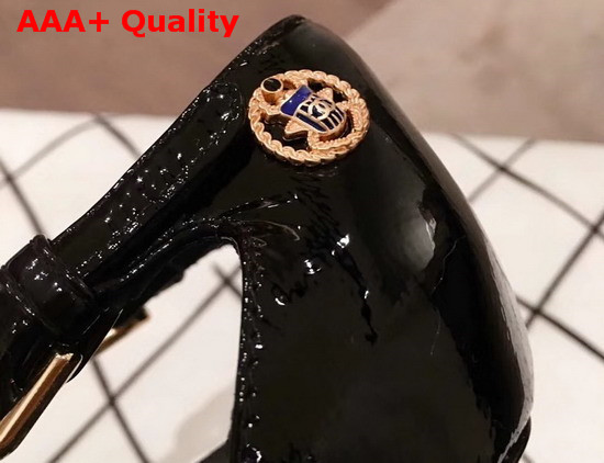 Chanel Pumps in Black Patent Calfskin and Silver Croc Embossed Calfskin Replica