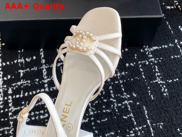Chanel Sandals in White Lambskin G46274 Replica