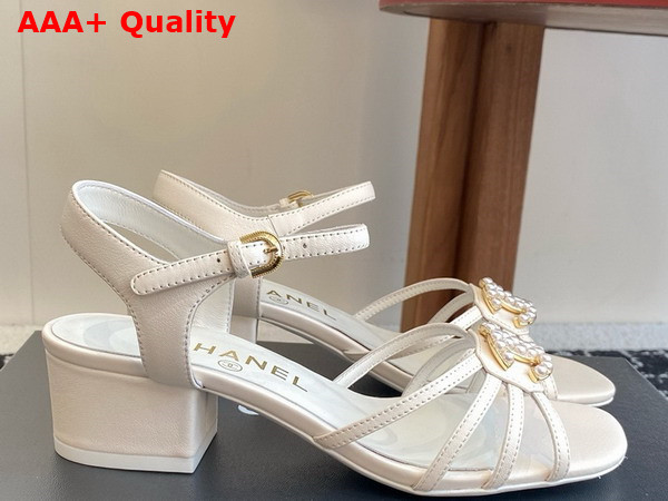 Chanel Sandals in White Lambskin G46274 Replica