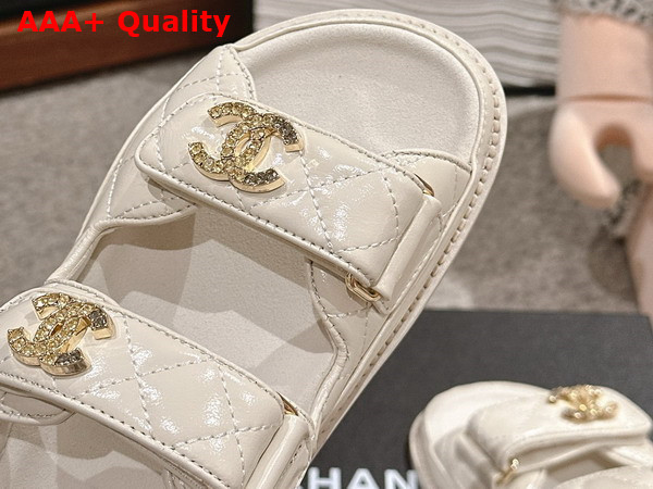 Chanel Sandals in White Shiny Lambskin G35927 Replica