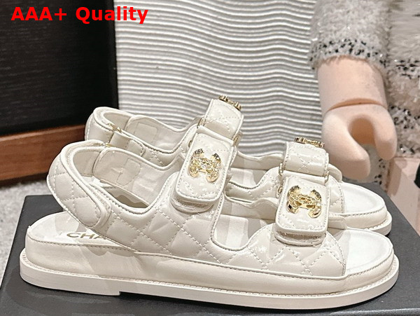 Chanel Sandals in White Shiny Lambskin G35927 Replica