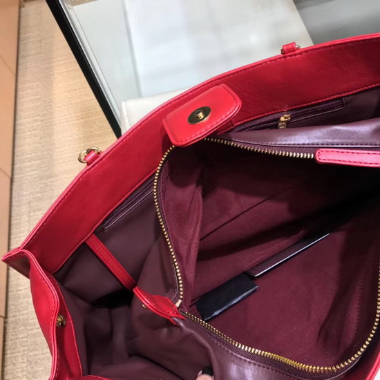 Chanel Shopping Bag in Red Soft Calfskin