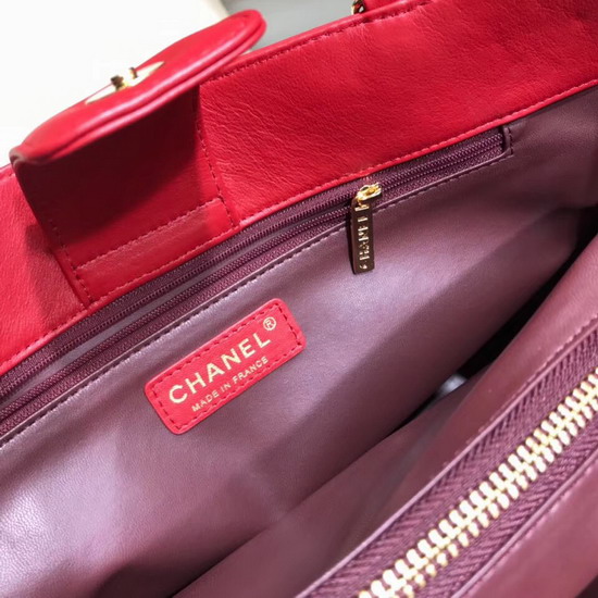 Chanel Shopping Bag in Red Soft Calfskin