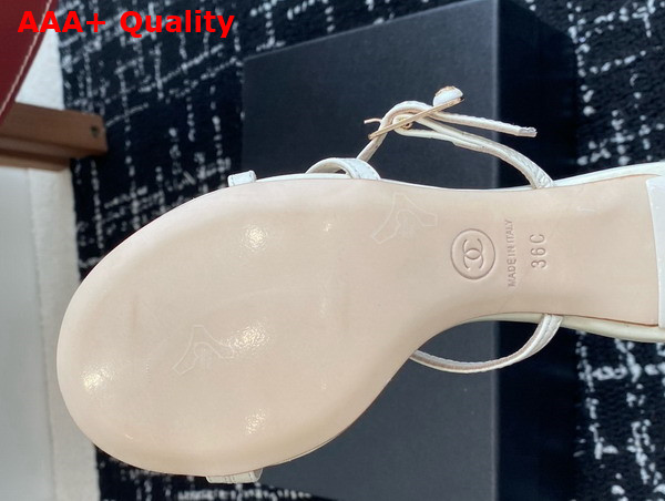 Chanel Slide Sandal in White Crinkled Calfskin and Pearls Replica