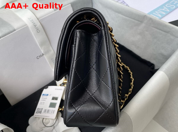 Chanel Small Classic Handbag in Black Lambskin and Gold Tone Metal A01113 Replica