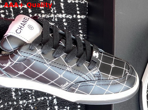Chanel Sneaker in Printed Leather Black and White Replica