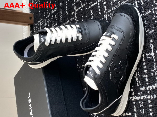 Chanel Sneakers Calfskin and Suede Calfskin Black and White G46372 Replica