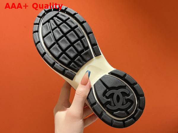 Chanel Sneakers Fabric and Laminated Light Gray and Silver Ref G39792 Replica