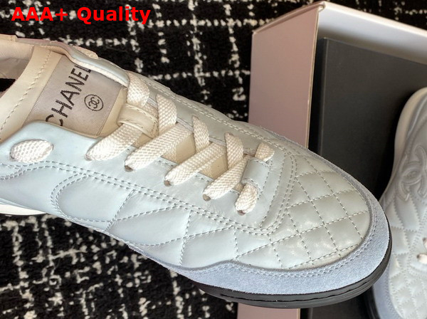 Chanel Sneakers Shiny Calfskin Calfskin and Suede Calfskin Light Blue and White G45839 Replica
