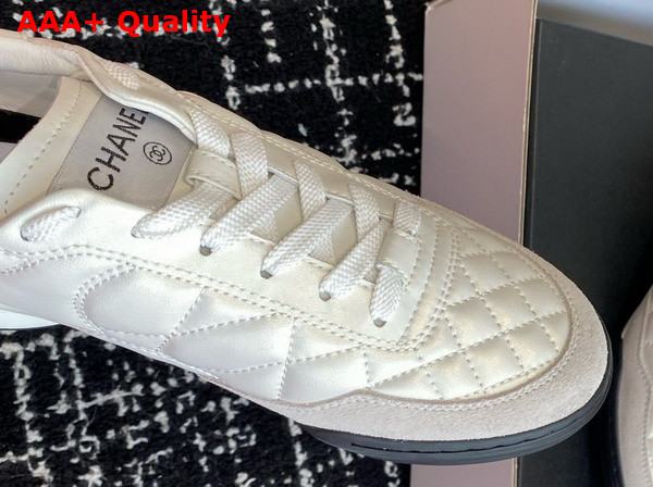 Chanel Sneakers Shiny Calfskin Calfskin and Suede Calfskin White G45839 Replica
