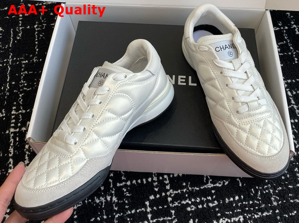 Chanel Sneakers Shiny Calfskin Calfskin and Suede Calfskin White G45839 Replica