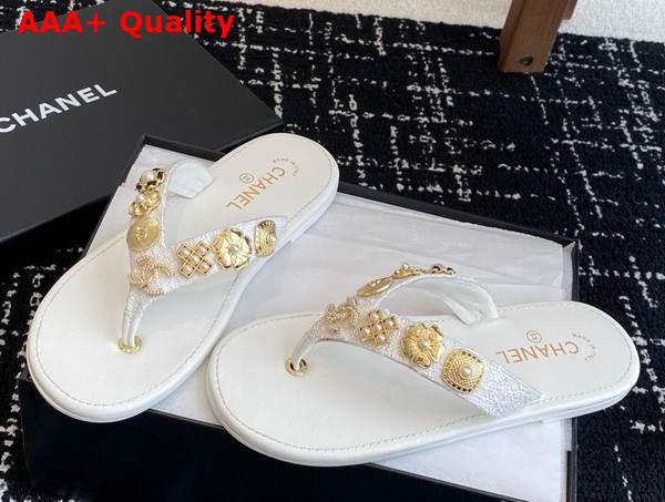 Chanel Thongs Tweed Metal White G46304 Replica