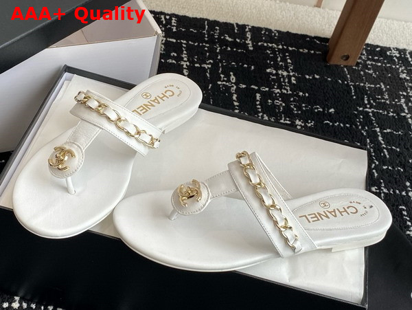 Chanel Thongs in White Lambskin with Metal Chain Details Replica