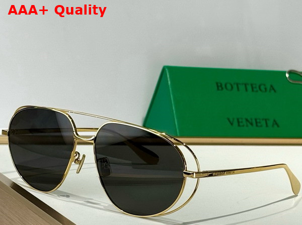 Bottega Veneta Classic Aviator Sunglasses Black Yellow Replica