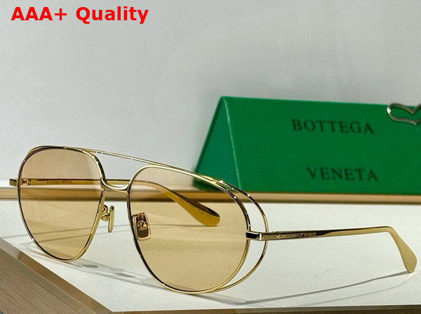 Bottega Veneta Classic Aviator Sunglasses Black Yellow Replica