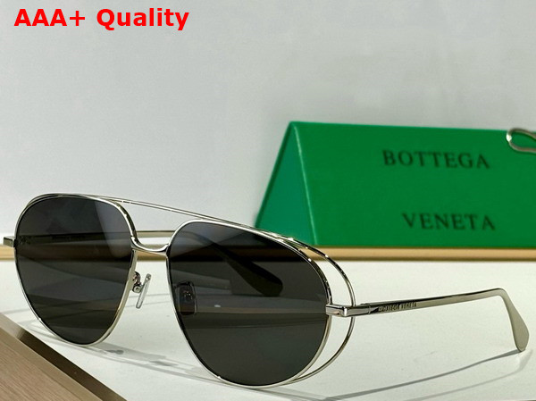 Bottega Veneta Classic Aviator Sunglasses Black Yellow Replica