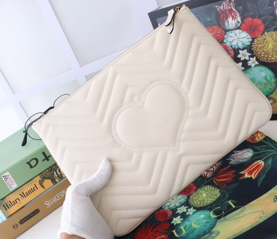 Gucci GG Marmont Leather Pouch in White Matelasse Chevron Leather with Heart 525541