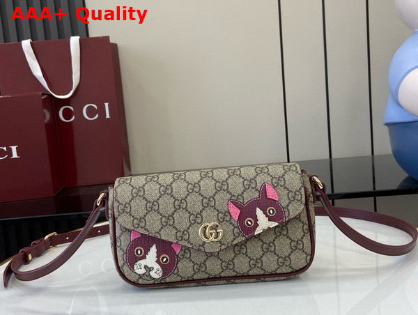 Gucci GG Mini Shoulder Bag with Cat Detail 818764 Replica