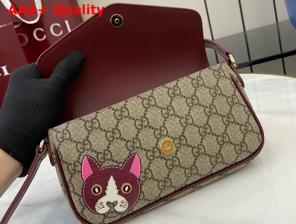 Gucci GG Mini Shoulder Bag with Cat Detail 818764 Replica