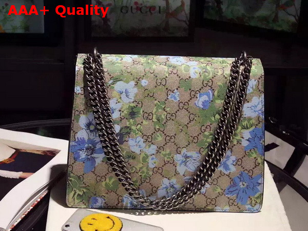 Gucci GG Supreme Canvas Bag with Painted Flowers and Patches Medium Size Replica