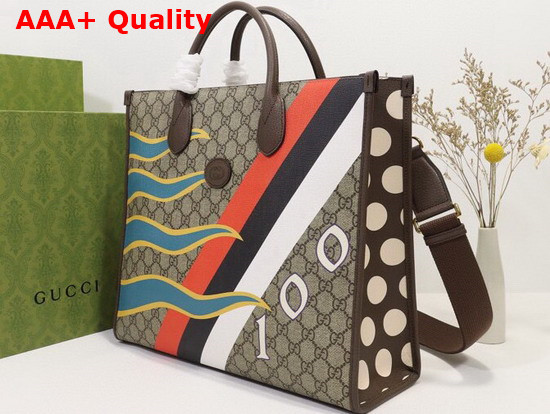 Gucci Medium Tote with Geometric Print 674148 Replica