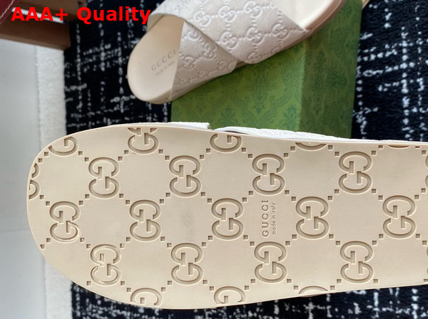 Gucci Mens Slide Sandal in Oatmeal GG Suede 834940 Replica