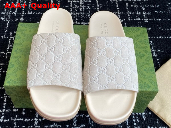 Gucci Mens Slide Sandal in Oatmeal GG Suede 834941 Replica