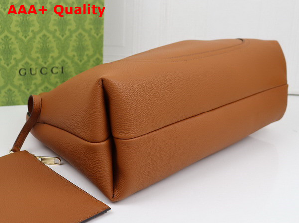 Gucci Softbit Maxi Shoulder Bag in Brown Grainy Leather 837466 Replica