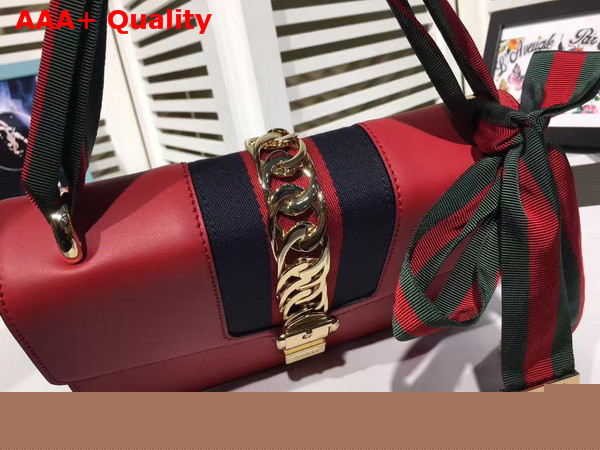Gucci Sylvie Leather Shoulder Bag in Hibiscus Replica