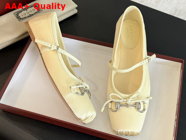 Gucci Womens Gucci Horsebit Ballet Flat in Light Yellow Stain 814321 Replica