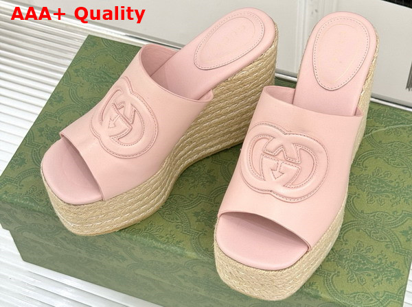 Gucci Womens Interlocking G Sandal in Light Pink Leather 817212 Replica