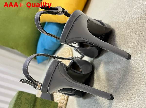 Gucci Womens Pump with Crystal Chain Light Grey Patent Leather 805306 Replica