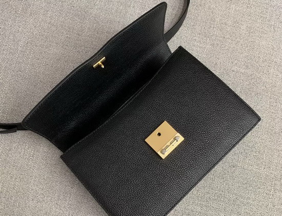 Gucci Zumi Grainy Leather Small Shoulder Bag in Black Grainy Leather 576388