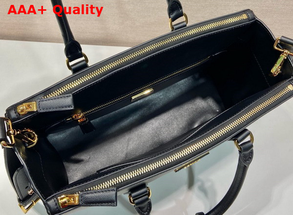 Prada Large Prada Galleria Leather Bag in Black 1BA446 Replica