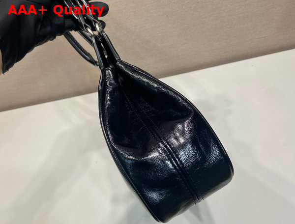 Prada Medium Leather Tote Bag in Black Vintage Calfskin 1BG569 Replica