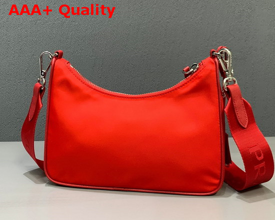 Prada Re Edition 2005 Nylon Shoulder Bag in Red Replica