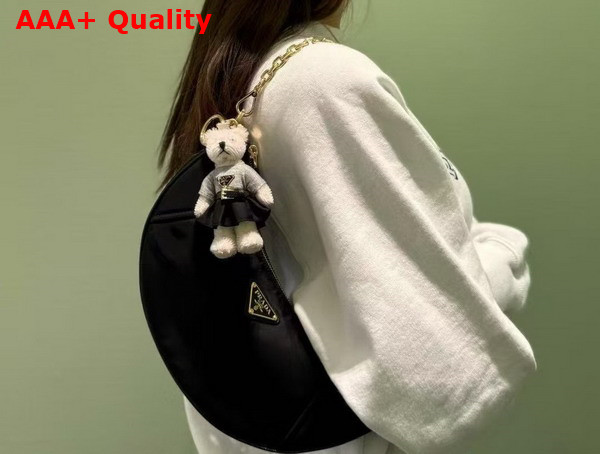 Prada Re Nylon Shoulder Bag in Black 1BH222 Replica