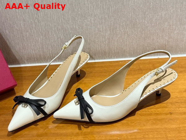 Valentino Garavani Bepointy Kidskin Slingback Pump in Ivory Replica