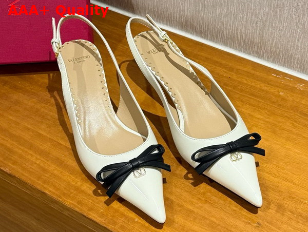 Valentino Garavani Bepointy Kidskin Slingback Pump in Ivory Replica