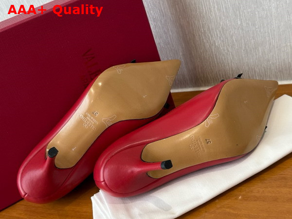 Valentino Garavani Bepointy Patent Leather and Kidskin Pump Red and Black Replica