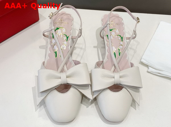Valentino Garavani Bowow Kidskin Slingback Pump with Bow Detail Ivory Replica