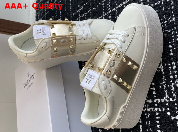 Valentino Garavani Flatform Rockstud Untitled Sneaker in White Calfskin with Stripe Replica