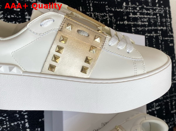 Valentino Garavani Flatform Rockstud Untitled Sneaker in White Calfskin with Stripe Replica