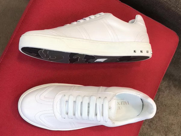 Valentino Garavani Flycrew Sneaker in White Nappa Leather For Sale