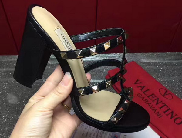 Valentino Garavani Rockstud Calfskin Sandal Black For Sale